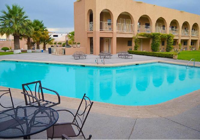 Santa Fe Hotel